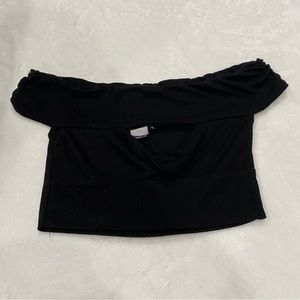 BLVD Women’s Pleated Stretchy Off-The-Shoulder Crop Top Shirt - black, size S